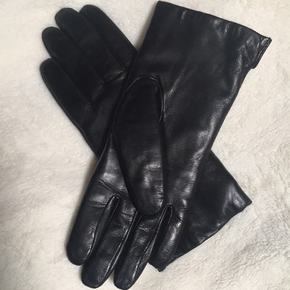 Genuine Leather+ Rabbit Fur Gloves